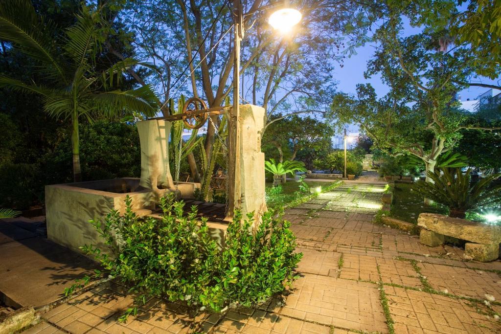 Giardino Nascosto Bed & Breakfast Taviano  Exterior photo